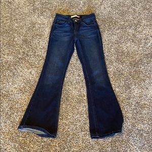 You flare kancan jeans